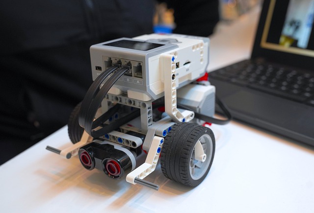 Talentförderkurs – Programmieren mit Lego-Robotern 