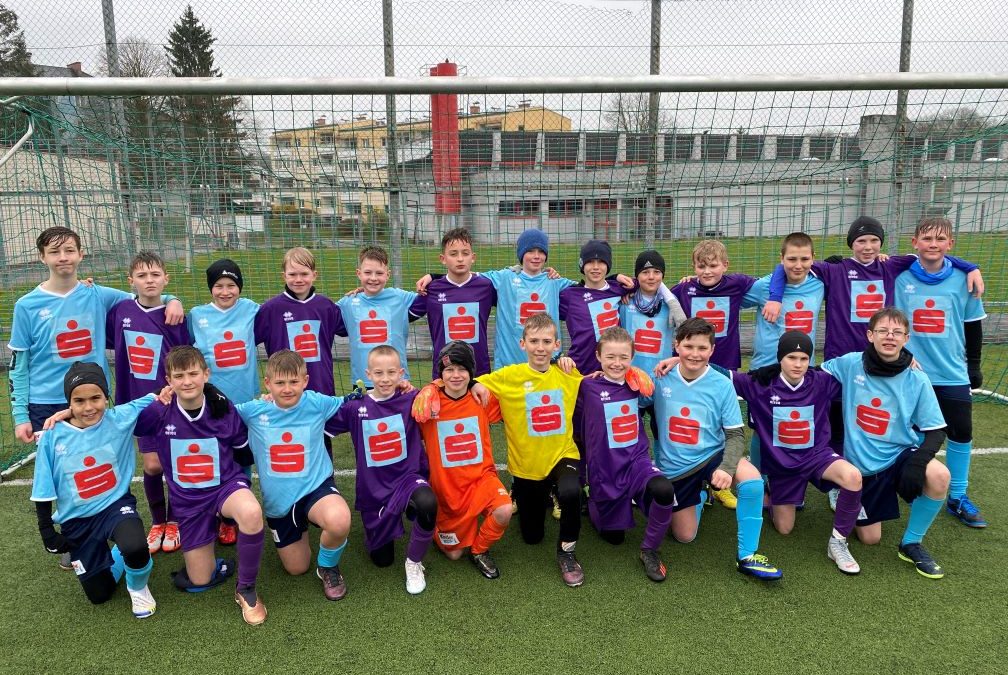 Fußball: Schülerliga Bezirksmeisterschaft am Großfeld