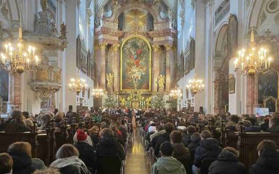 Gesegnete Weihnachten und alles Gute im neuen Jahr!